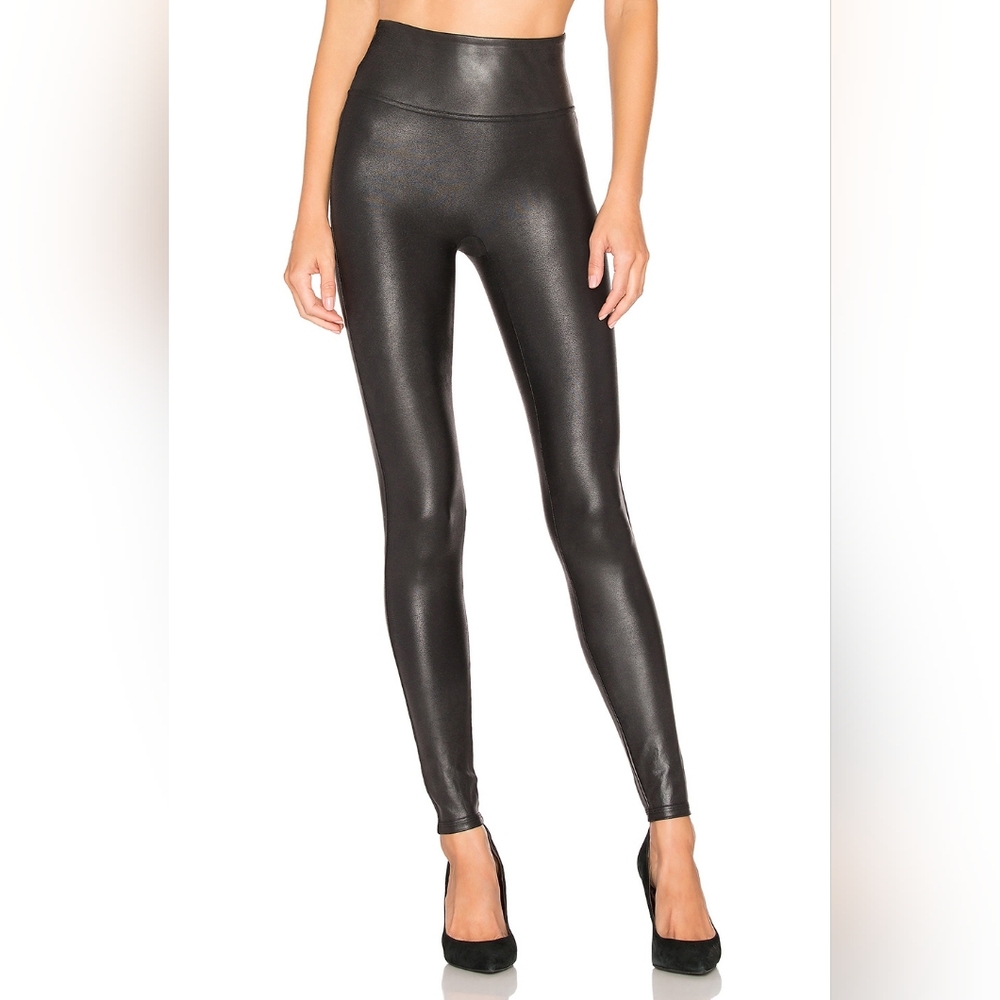 new SPANX Tall 1X Plus Size Cult Fave Slimming Faux Leather Leggings Pants Black